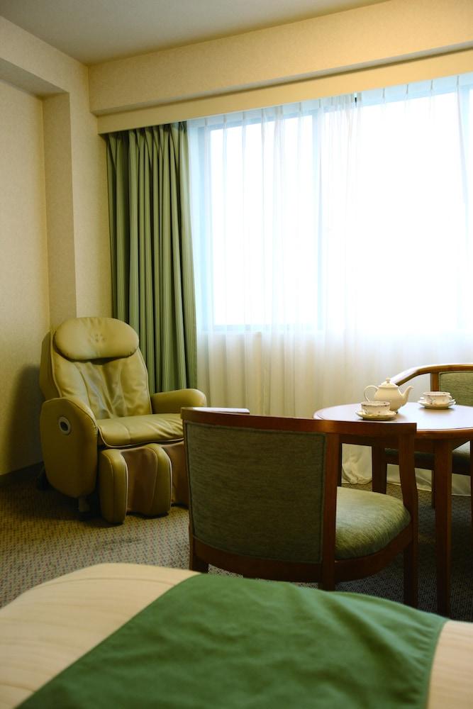 Royal Hotel Yatsugatake -From Apr2024 Grand Mercure Yatsugatake Resort & Spa Hokuto  Exterior foto