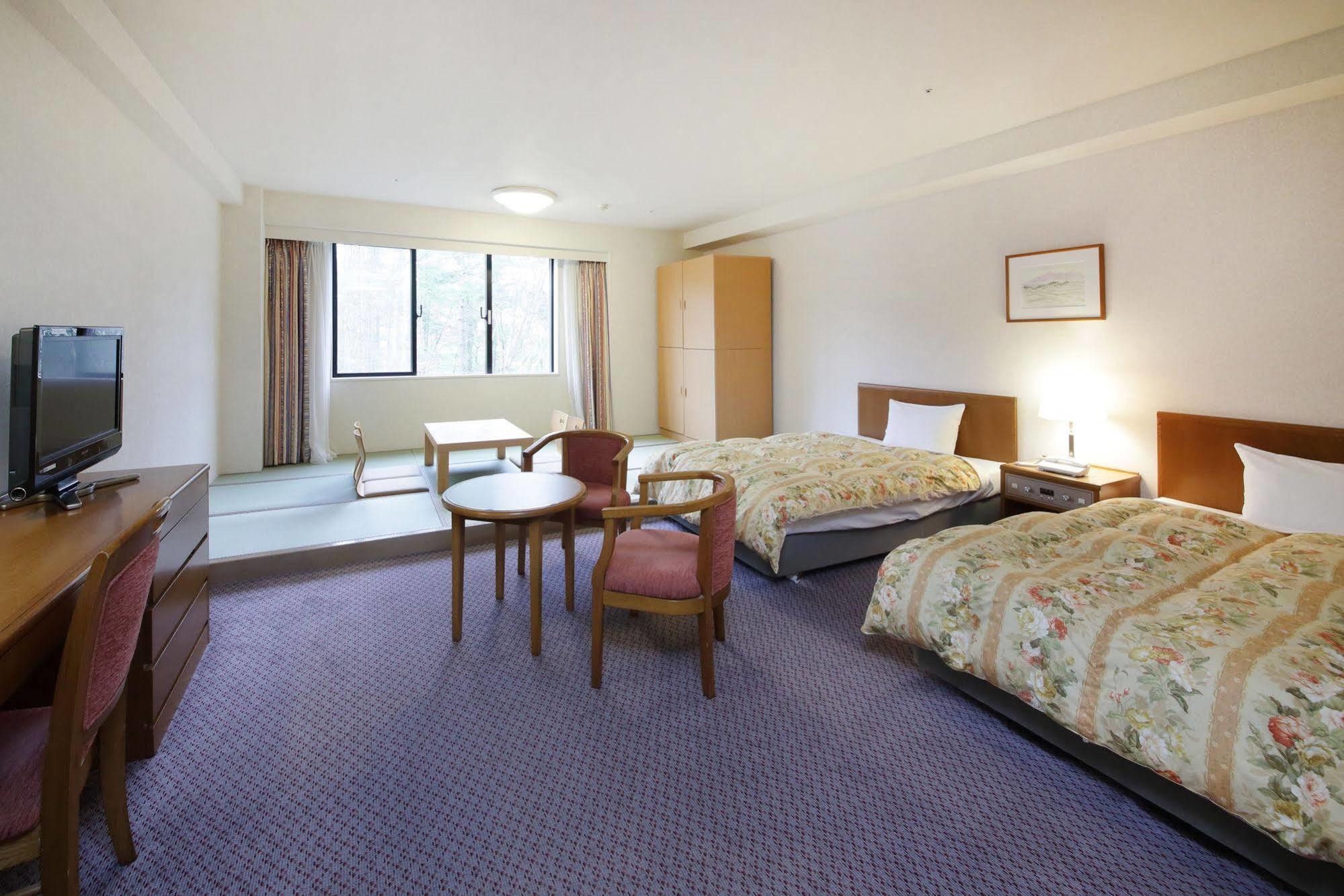 Royal Hotel Yatsugatake -From Apr2024 Grand Mercure Yatsugatake Resort & Spa Hokuto  Exterior foto